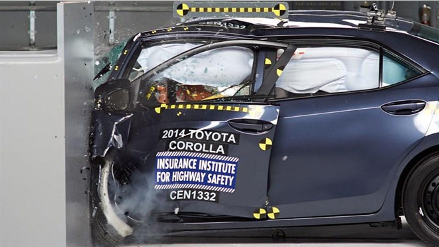 corolla-660 crash.jpg